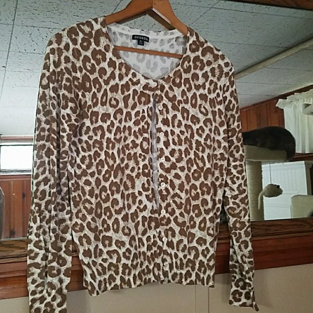 Cheetah cardigan - Picture 1 of 4